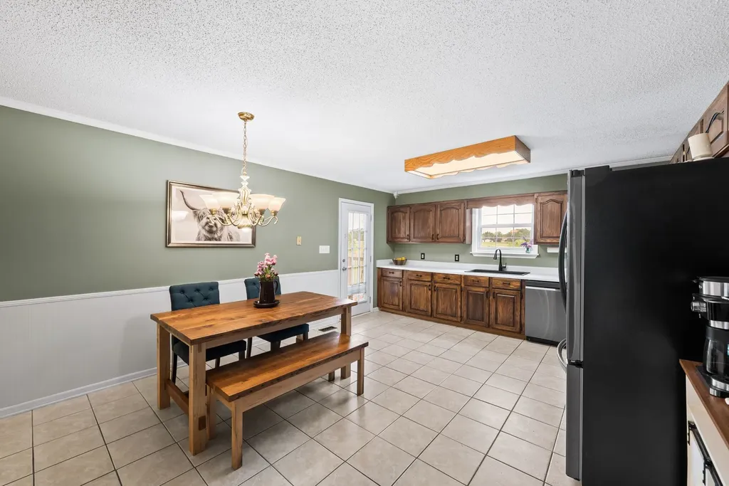 2755 Greens Mill Road Columbia TN 38401