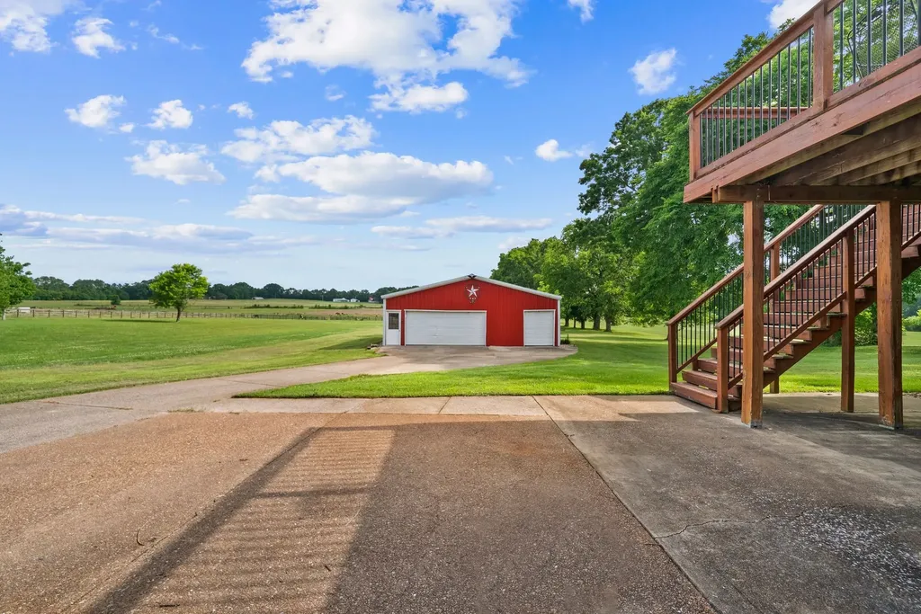 2755 Greens Mill Road Columbia TN 38401