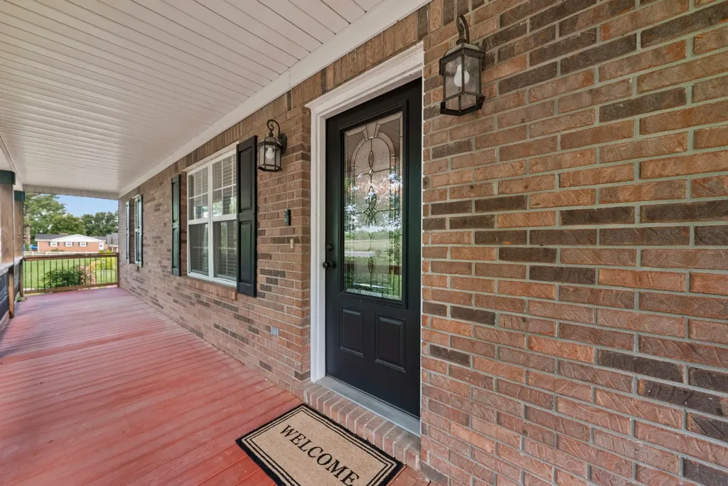 2755 Greens Mill Road Columbia TN 38401