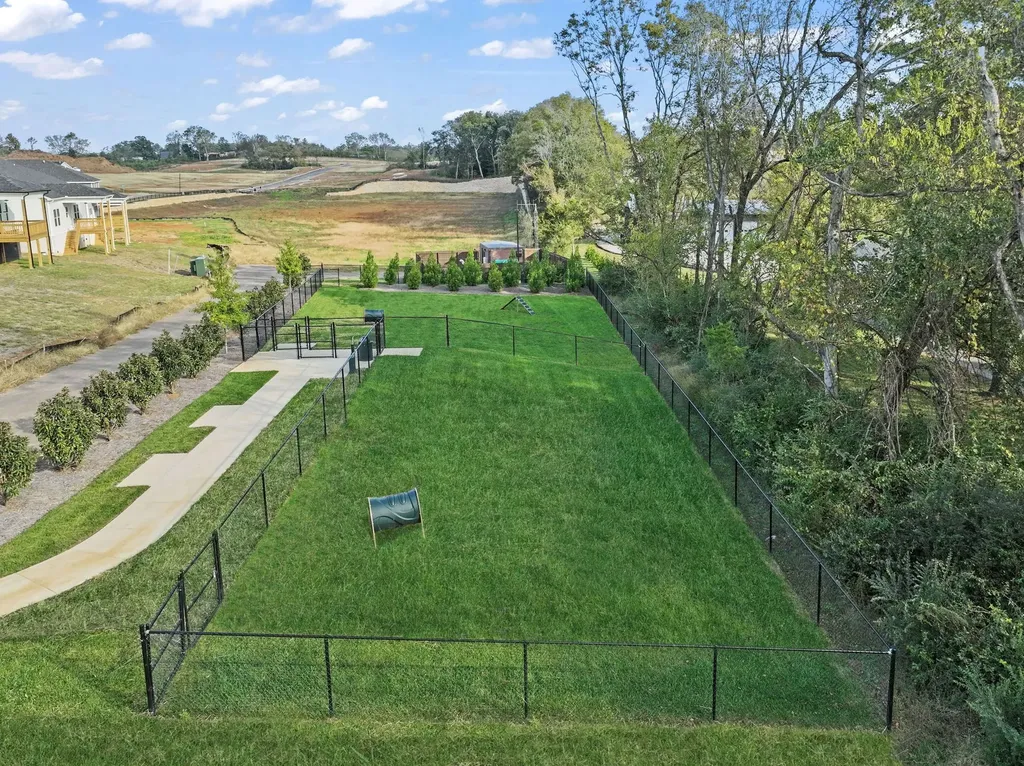 2597 Peaceful Valley Drive Columbia TN 38401