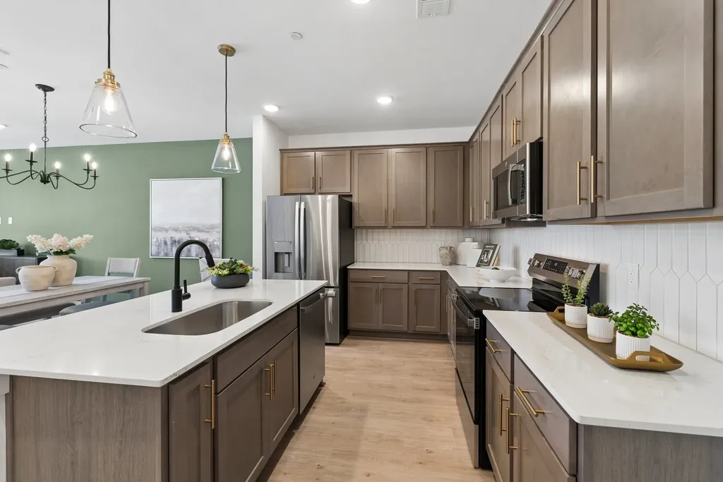 2597 Peaceful Valley Drive Columbia TN 38401
