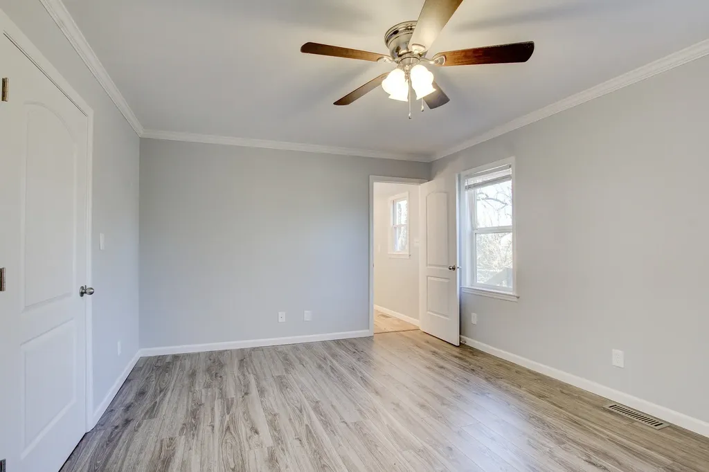 435 Circle Drive Clarksville TN 37043