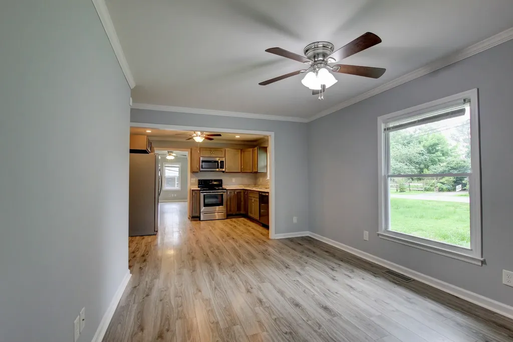 435 Circle Drive Clarksville TN 37043