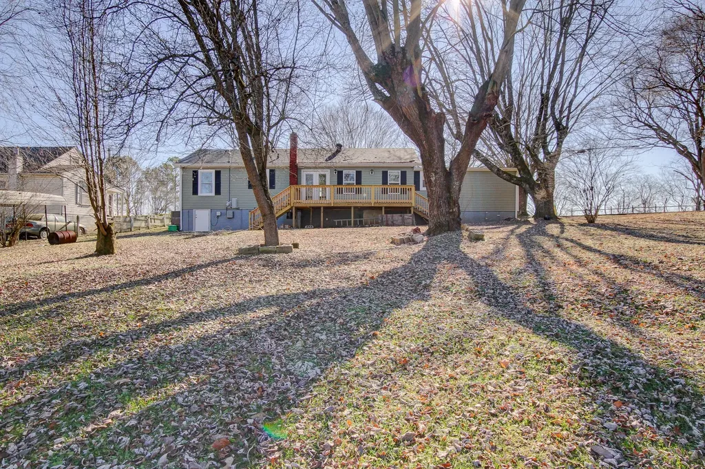 435 Circle Drive Clarksville TN 37043