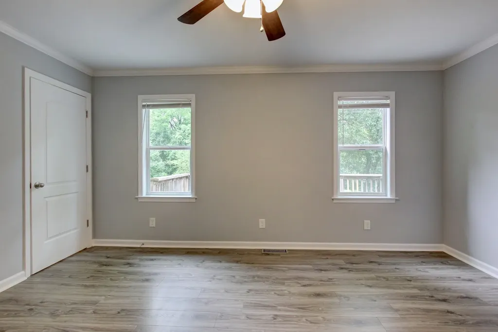 435 Circle Drive Clarksville TN 37043