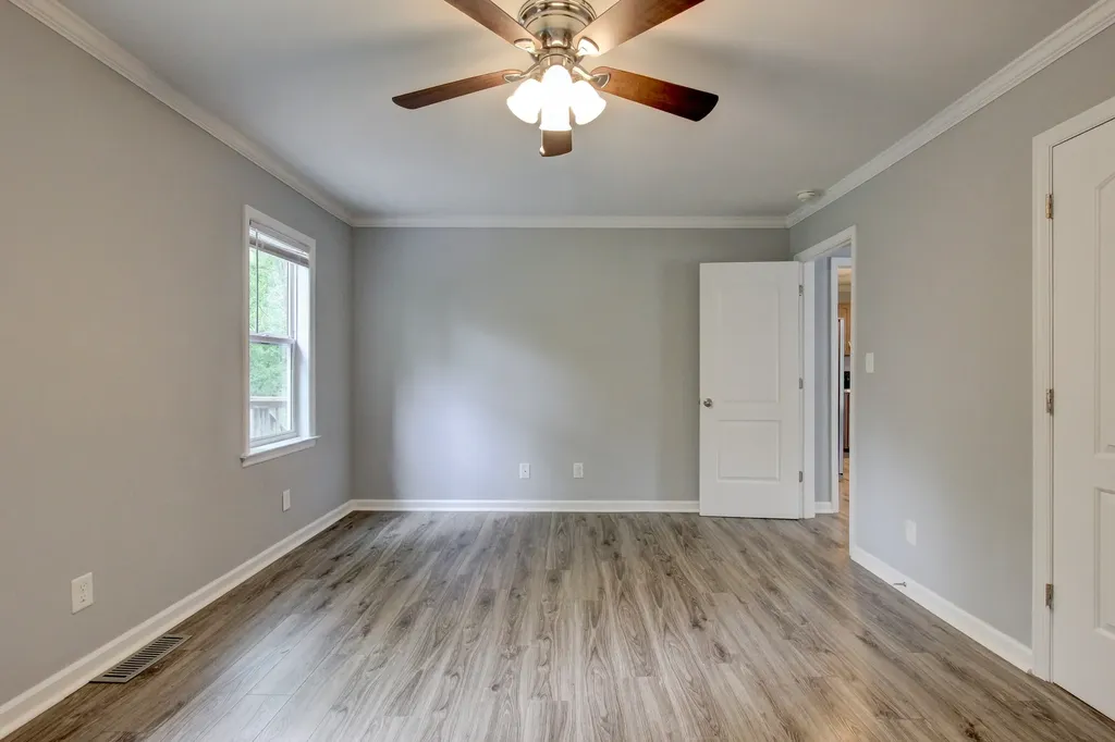 435 Circle Drive Clarksville TN 37043