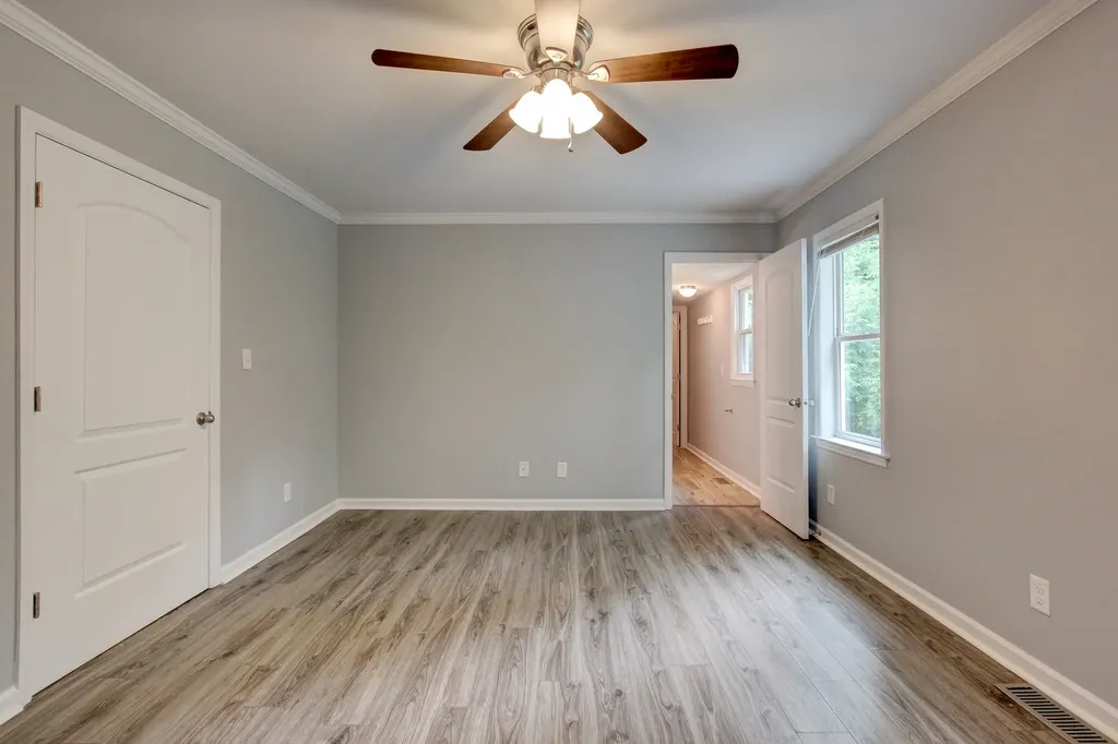 435 Circle Drive Clarksville TN 37043