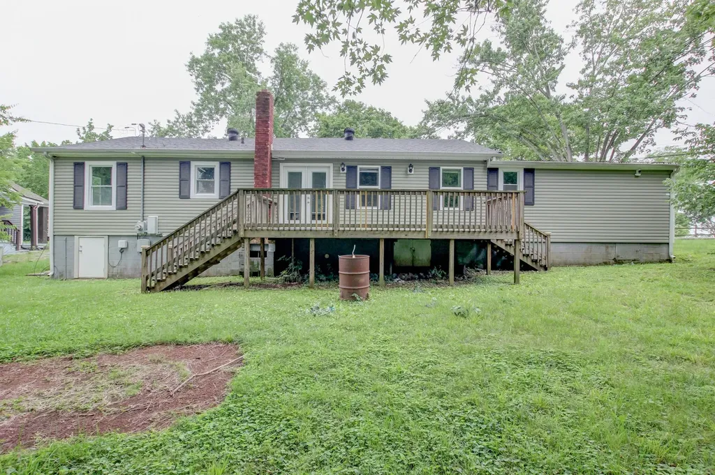 435 Circle Drive Clarksville TN 37043