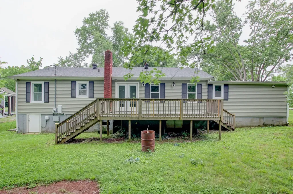 435 Circle Drive Clarksville TN 37043