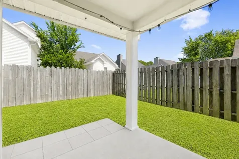 1006 Valley Drive Goodlettsville TN 37072