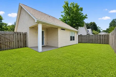 1006 Valley Drive Goodlettsville TN 37072