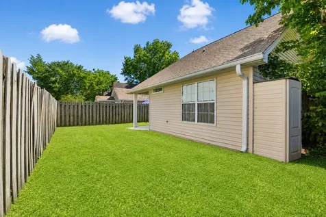 1006 Valley Drive Goodlettsville TN 37072