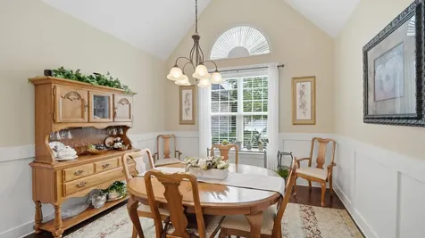2020 Belleau Village Lane Chattanooga TN 37421