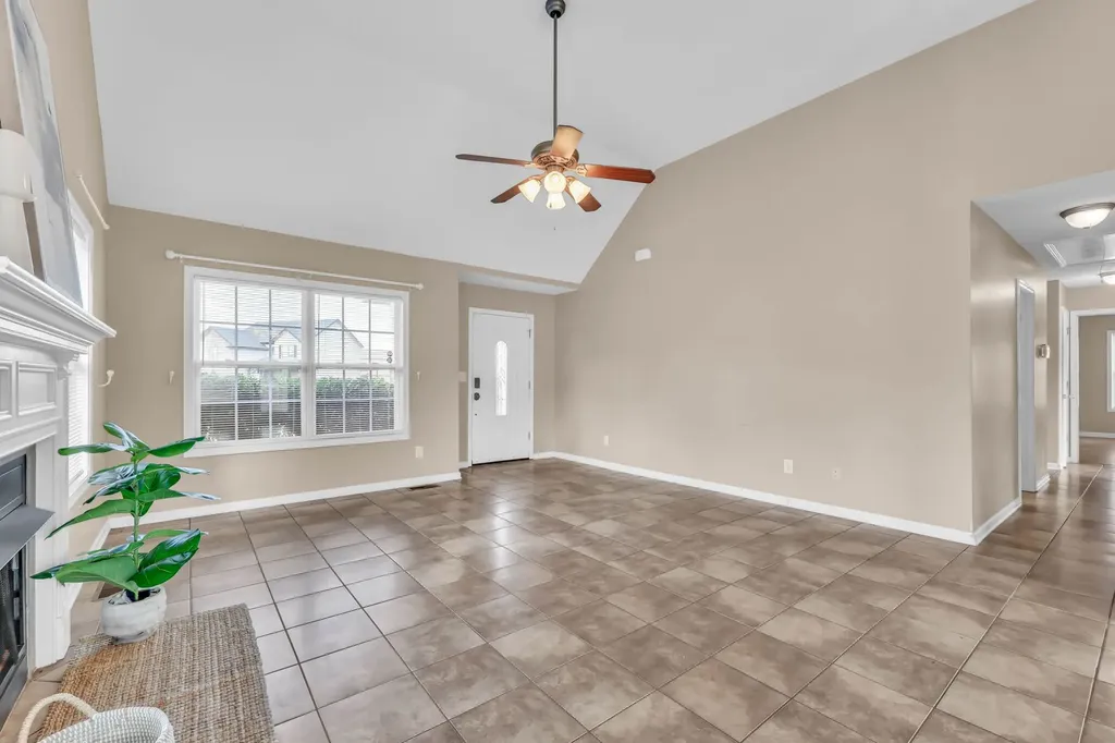 3562 Neena Court Clarksville TN 37042