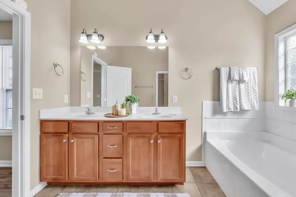 3562 Neena Court Clarksville TN 37042