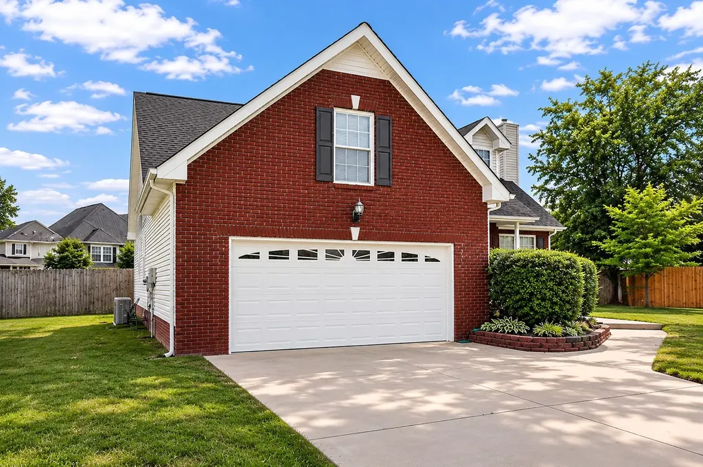 3562 Neena Court Clarksville TN 37042