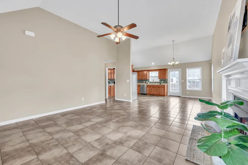 3562 Neena Court Clarksville TN 37042