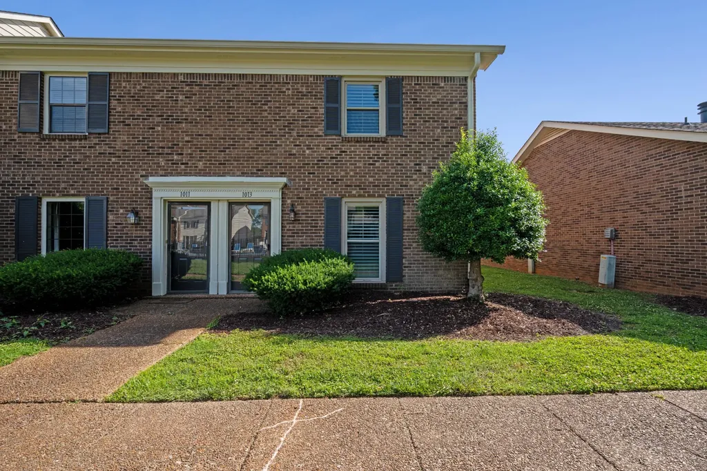 1013 E Northfield Boulevard Murfreesboro TN 37130
