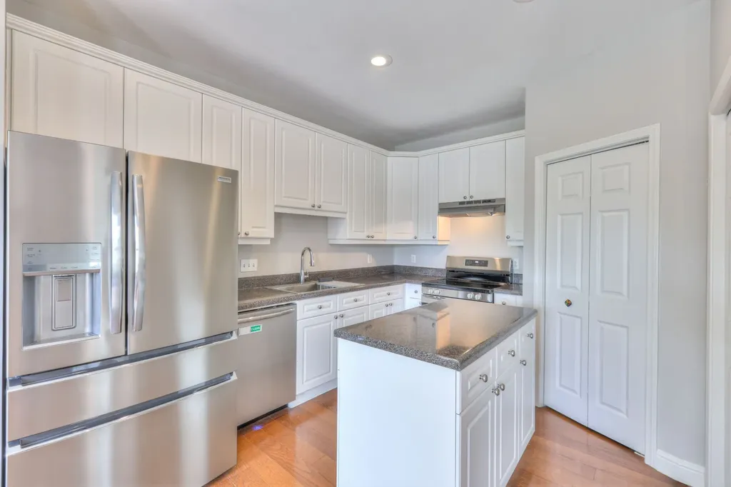 2111 Gold Valley Drive Murfreesboro TN 37130