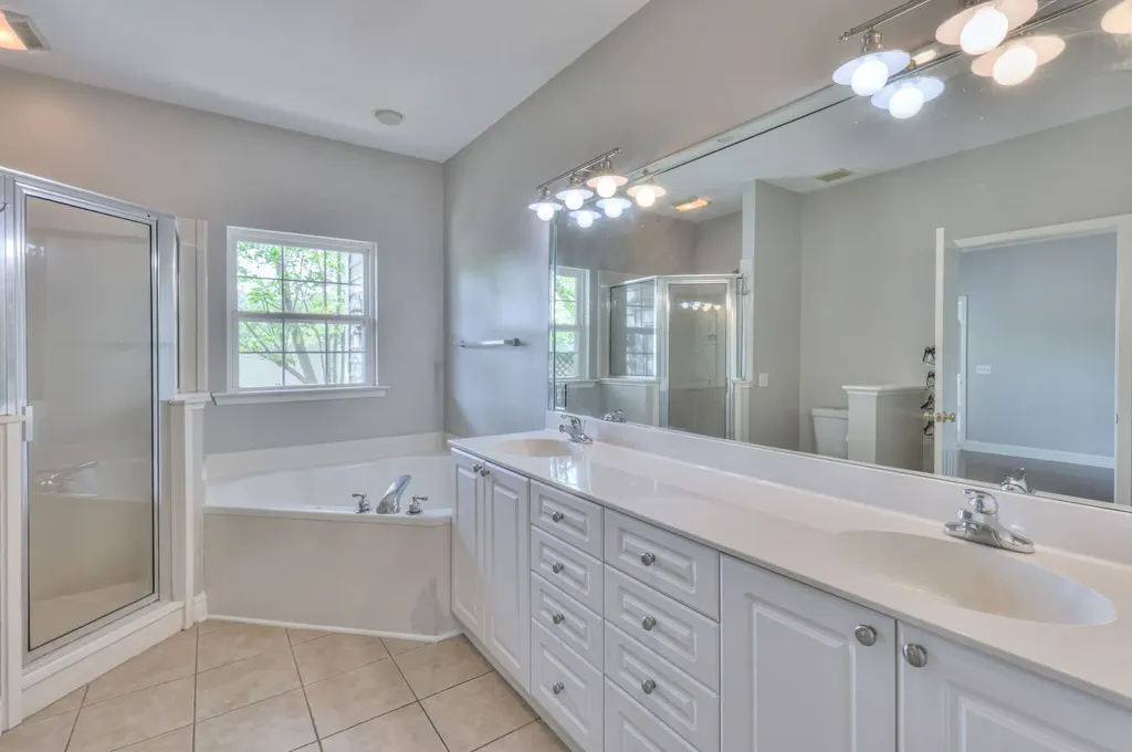 2111 Gold Valley Drive Murfreesboro TN 37130