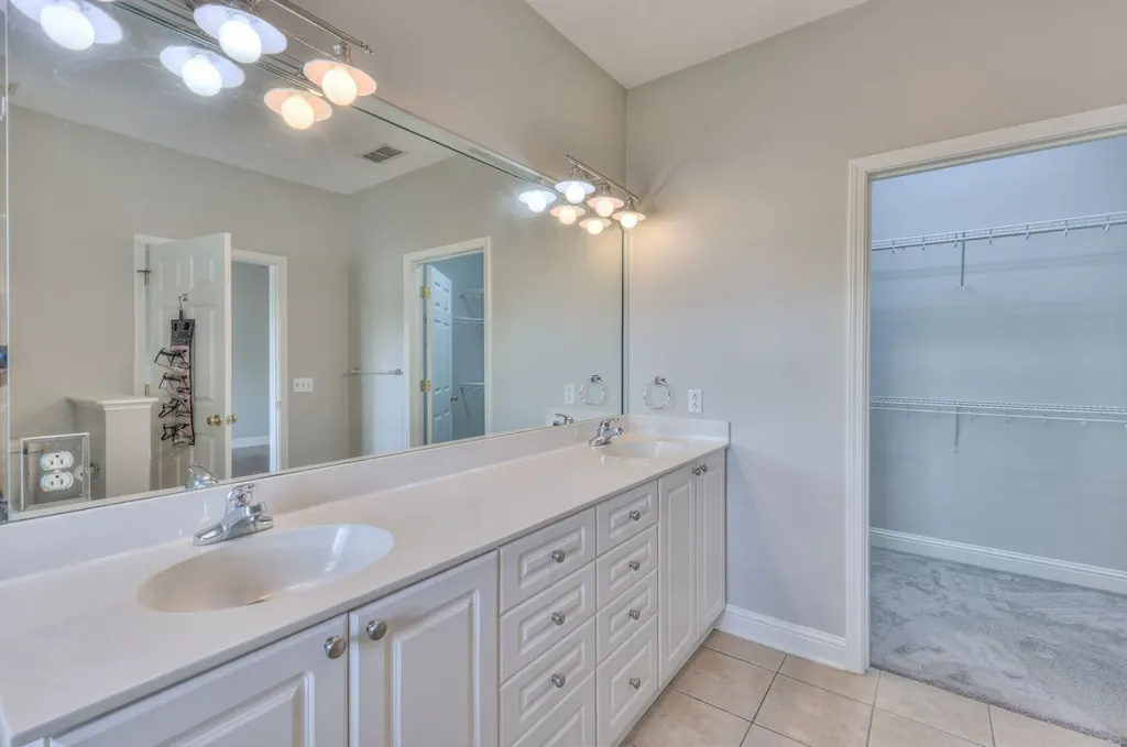 2111 Gold Valley Drive Murfreesboro TN 37130