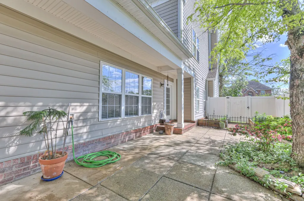 2111 Gold Valley Drive Murfreesboro TN 37130