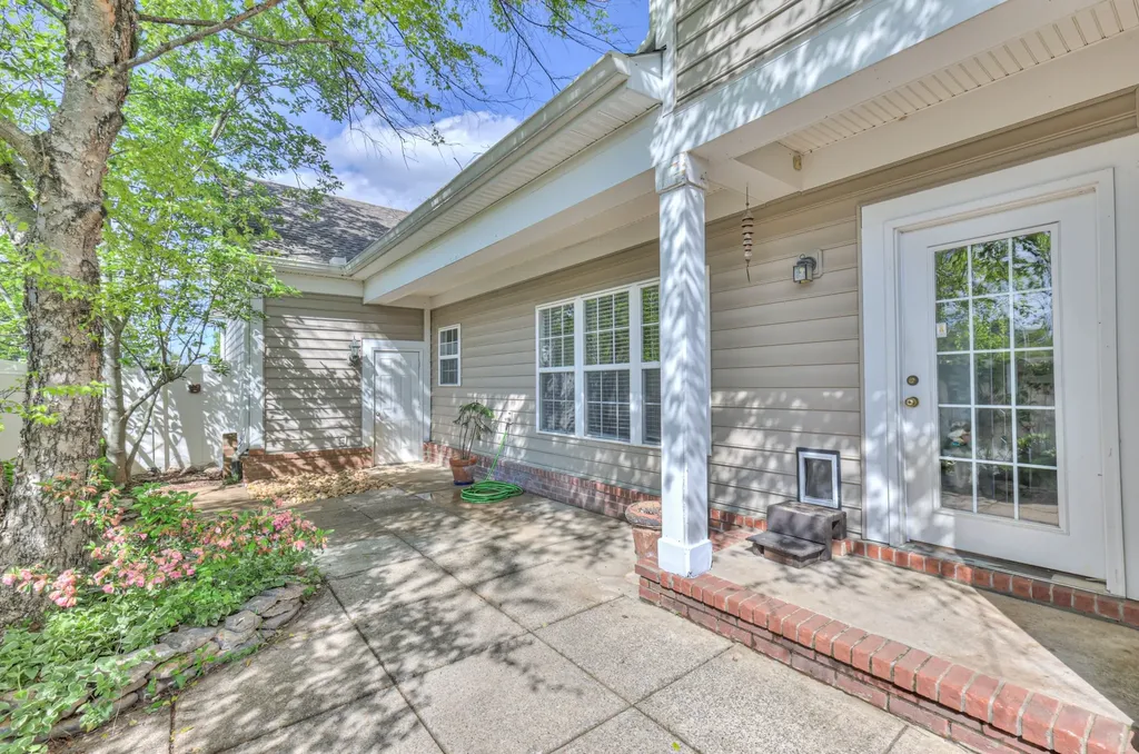 2111 Gold Valley Drive Murfreesboro TN 37130