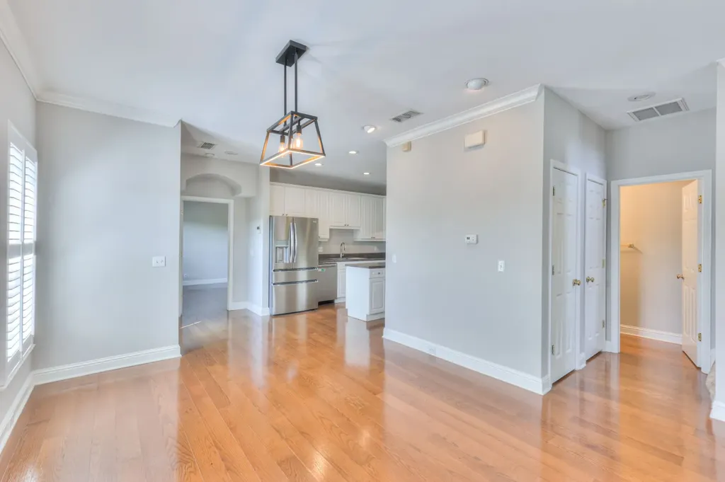 2111 Gold Valley Drive Murfreesboro TN 37130