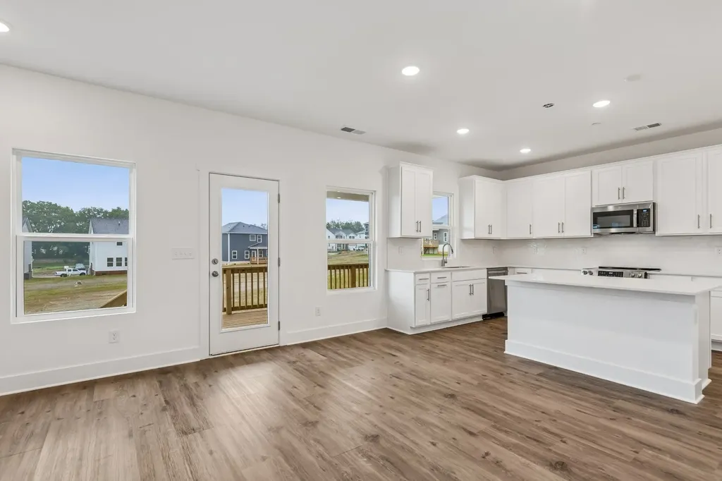 3201 Gravity Drive Columbia TN 38401