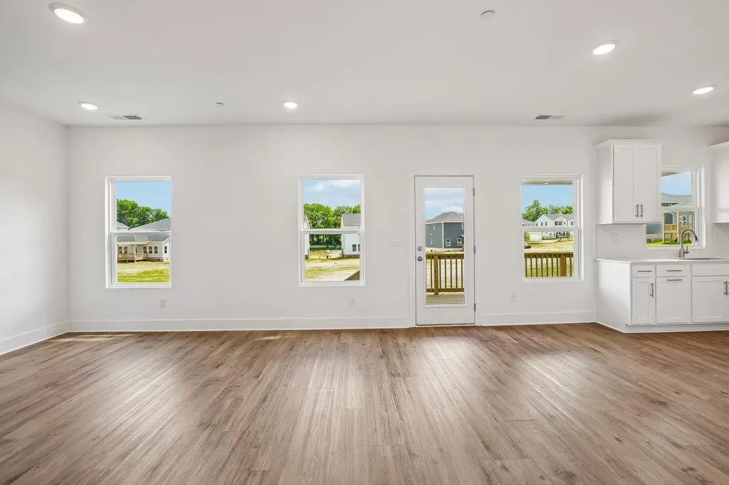 3201 Gravity Drive Columbia TN 38401