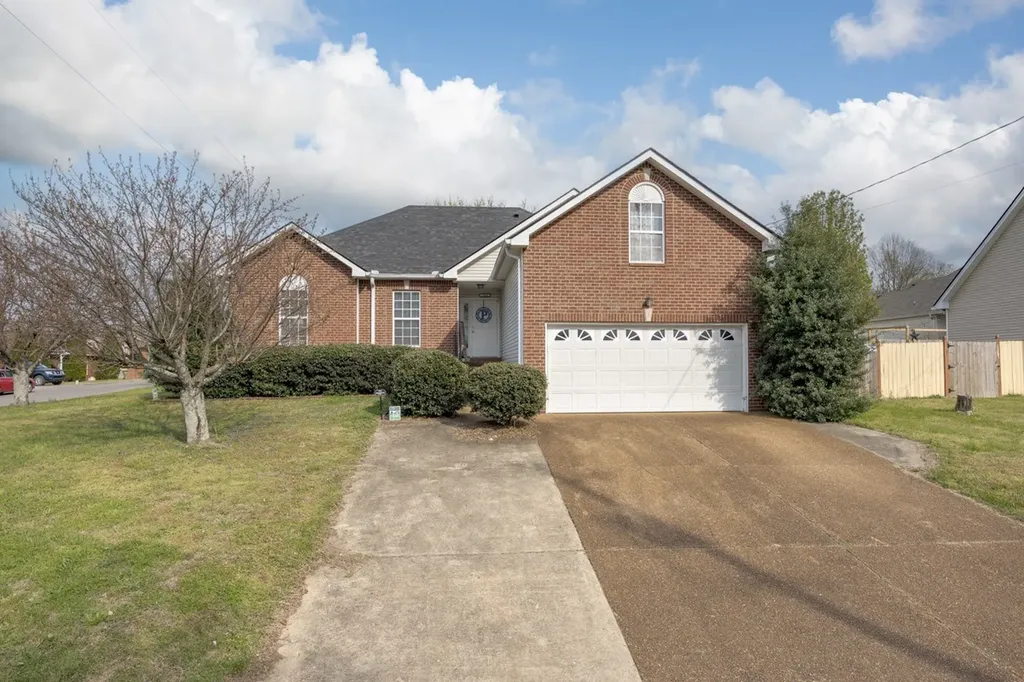 124 Shannon Avenue Madison TN 37115