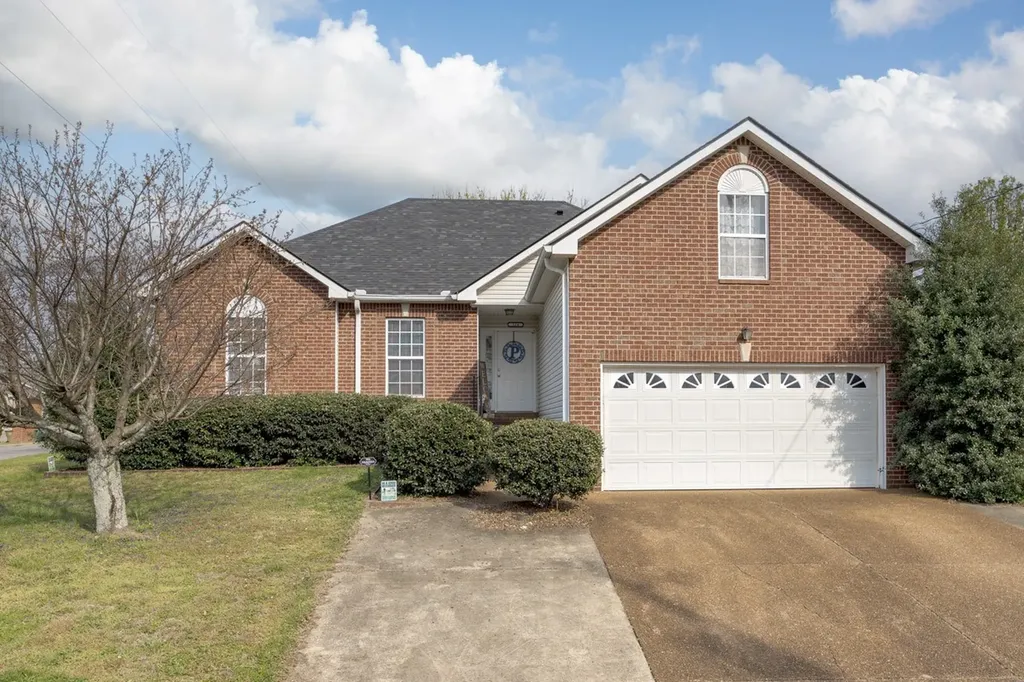 124 Shannon Avenue Madison TN 37115