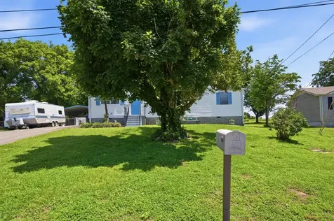 103 Ridgeview Court La Vergne TN 37086