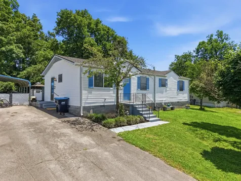 103 Ridgeview Court La Vergne TN 37086