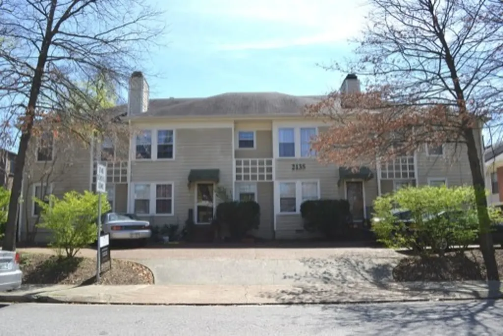 2135 Acklen Avenue Nashville TN 37212