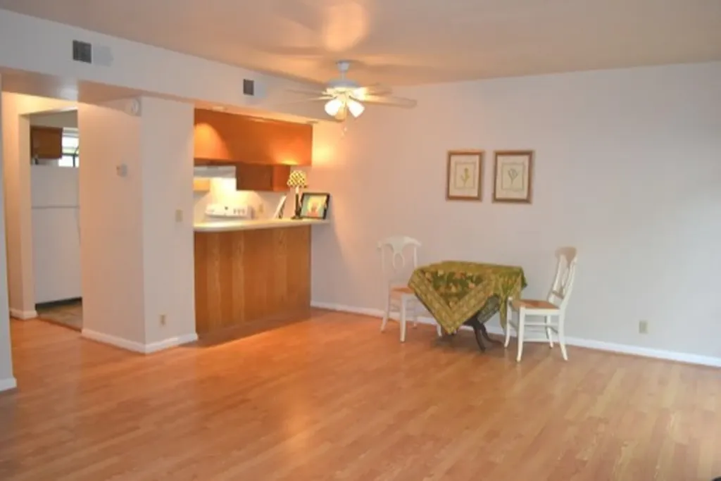 2135 Acklen Avenue Nashville TN 37212