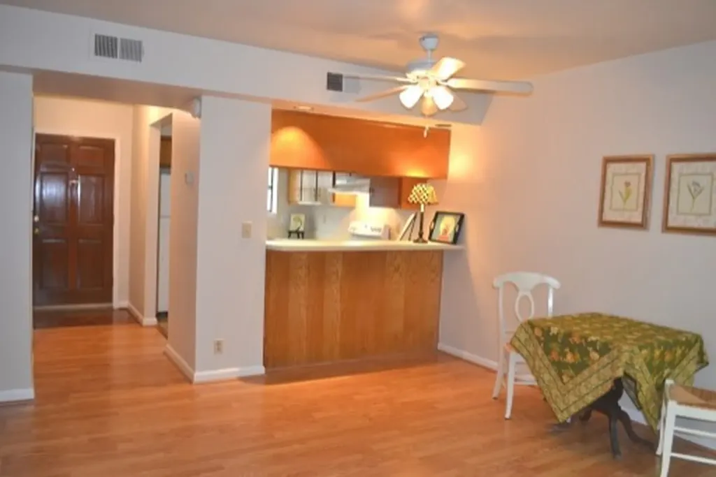 2135 Acklen Avenue Nashville TN 37212