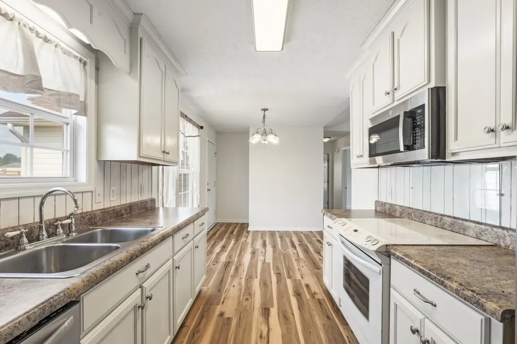 2128 Horton Way Lewisburg TN 37091