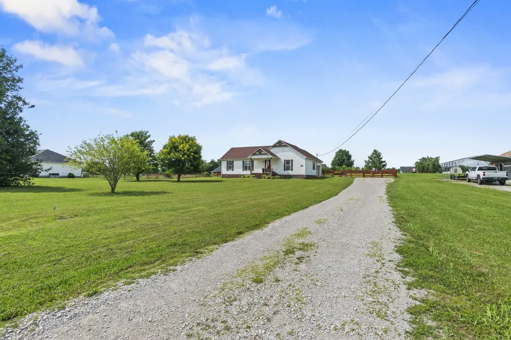 2128 Horton Way Lewisburg TN 37091