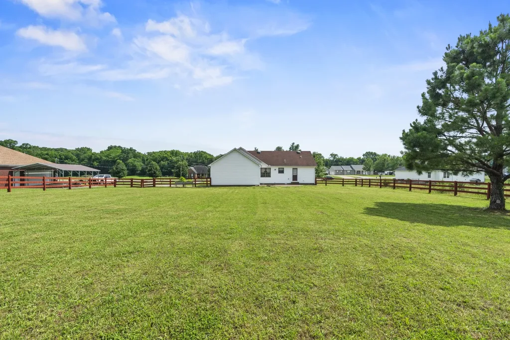 2128 Horton Way Lewisburg TN 37091