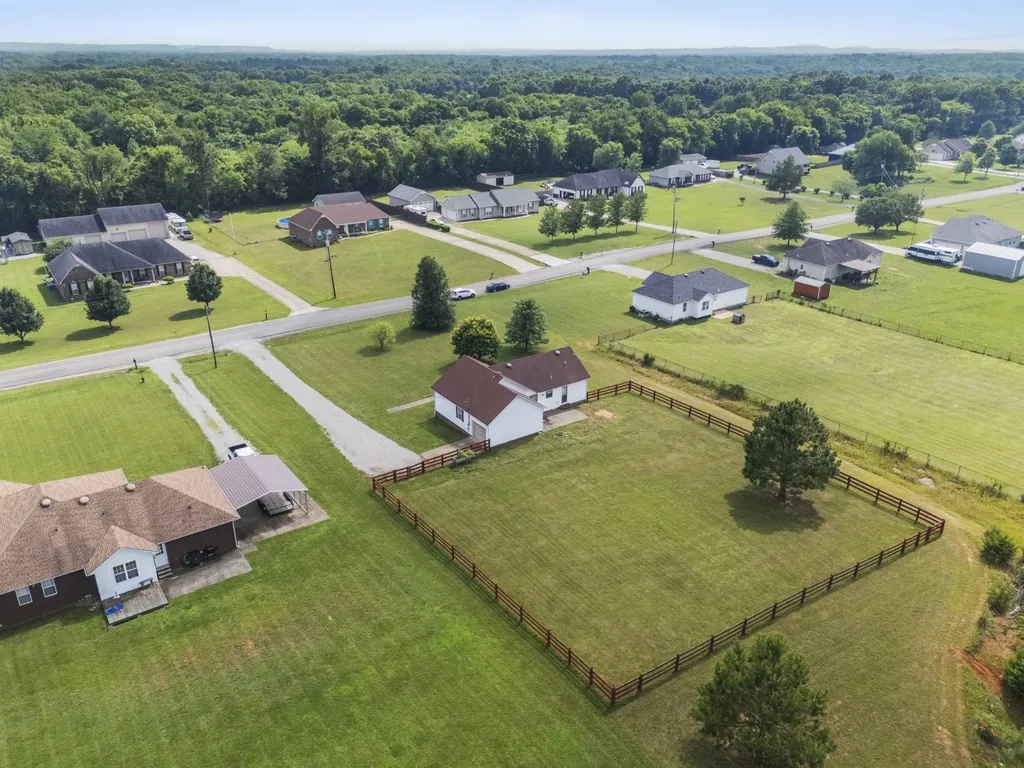 2128 Horton Way Lewisburg TN 37091