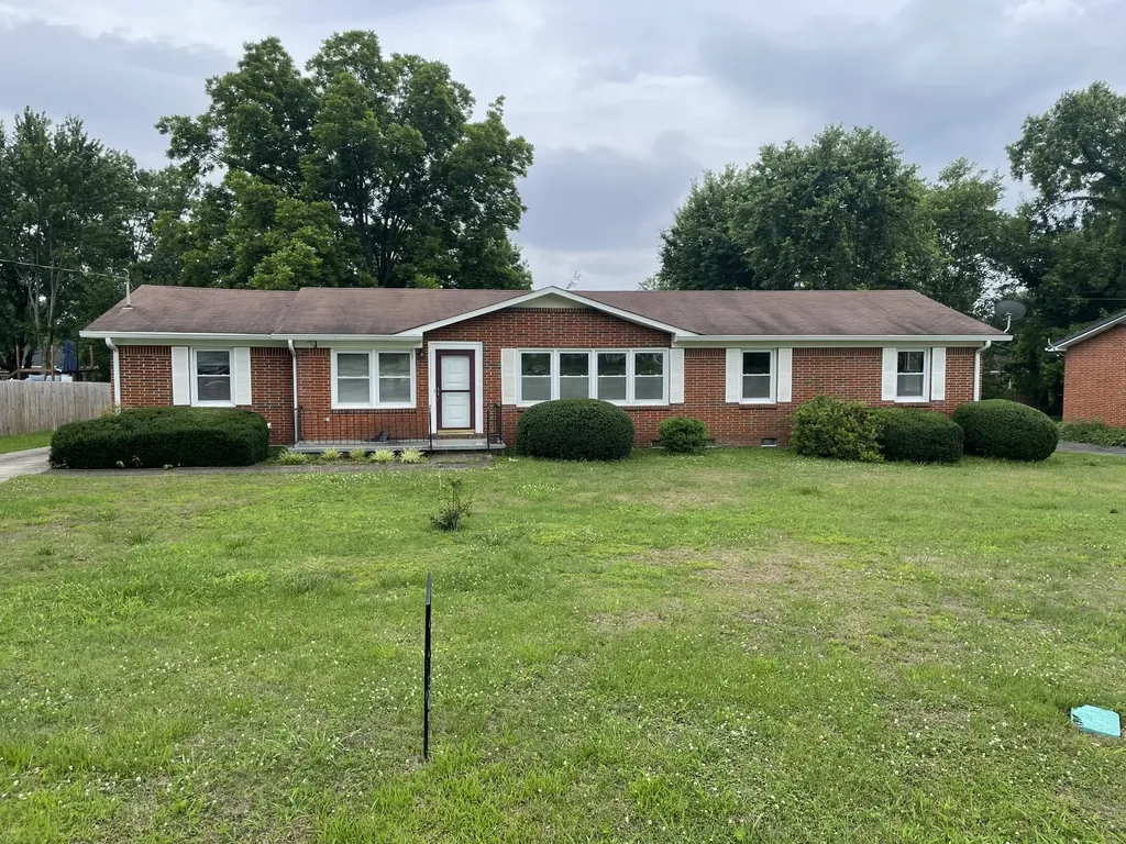 135 Bel Aire Drive Winchester TN 37398