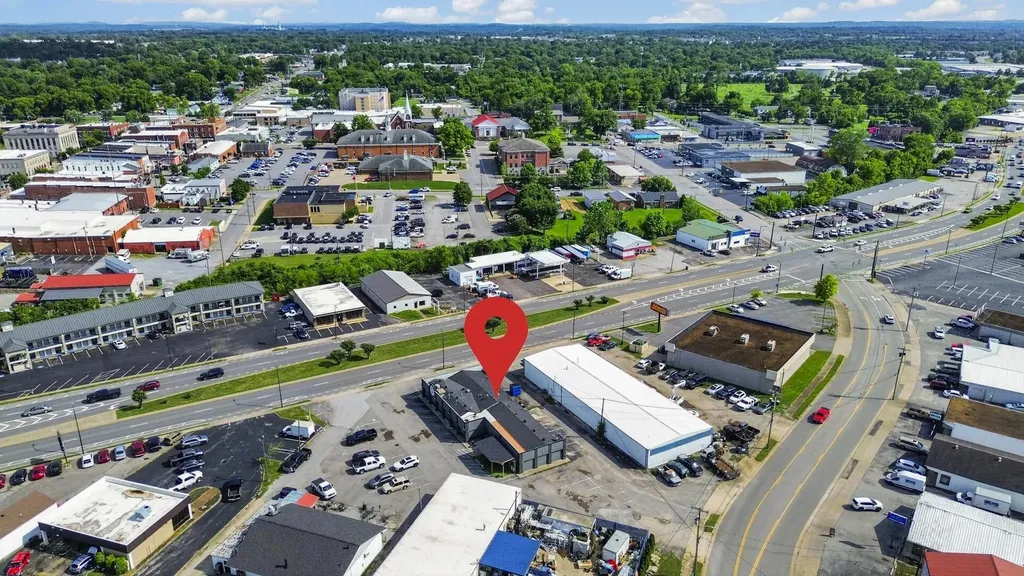 134 W Broadway Gallatin TN 37066