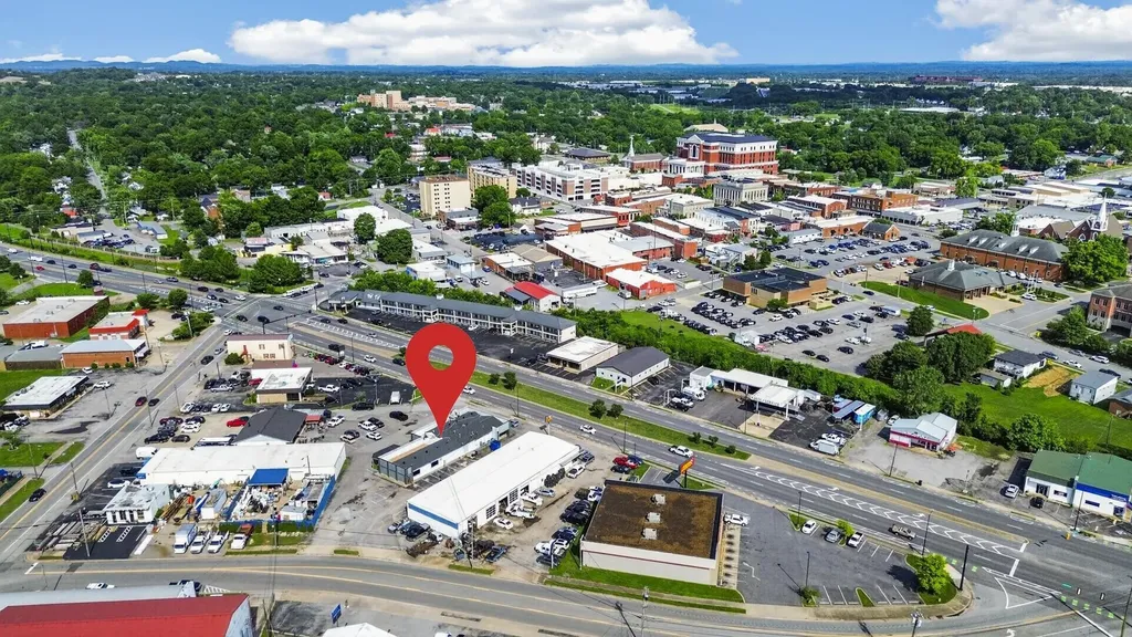 134 W Broadway Gallatin TN 37066