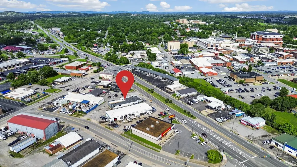 134 W Broadway Gallatin TN 37066
