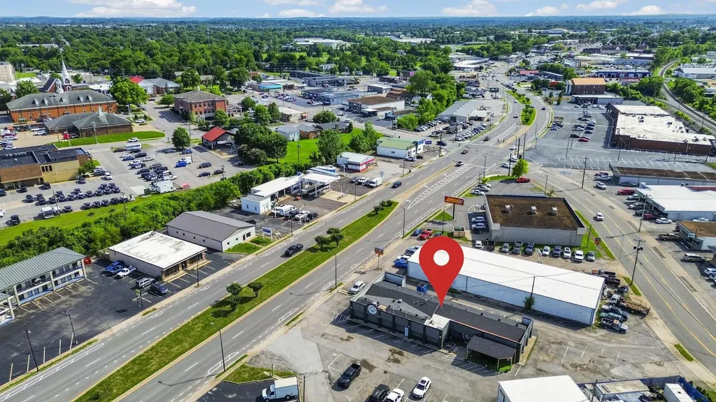 134 W Broadway Gallatin TN 37066