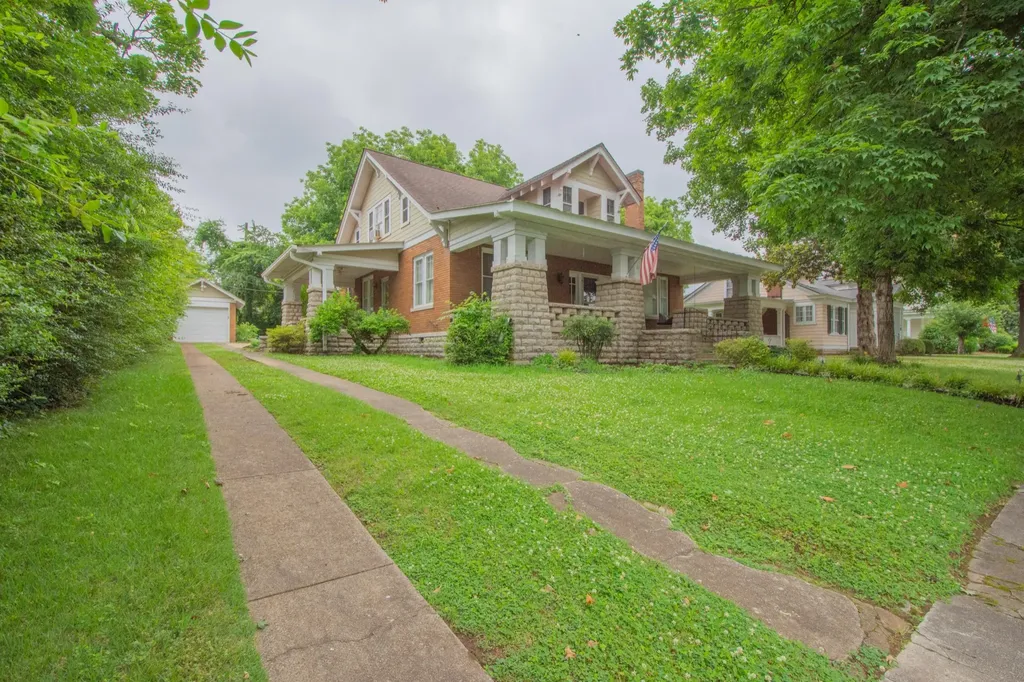 311 S 3rd Street Pulaski TN 38478