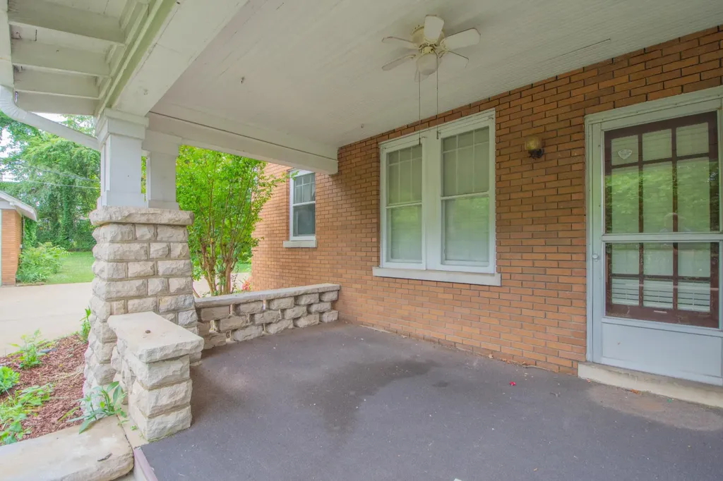 311 S 3rd Street Pulaski TN 38478