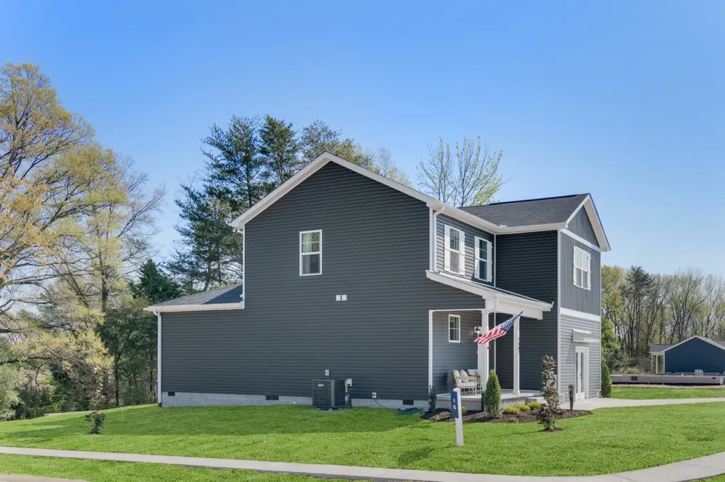 773 Reece Road Baxter TN 38544