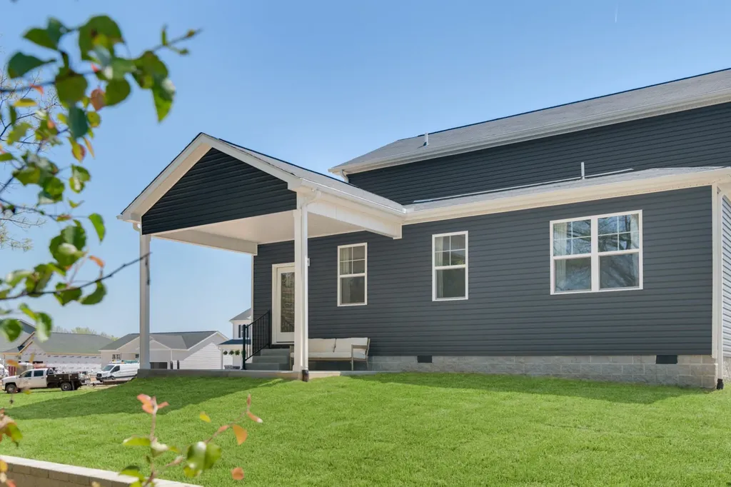 773 Reece Road Baxter TN 38544